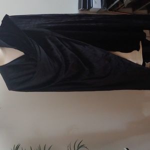 Elena Tannassi Shawl in my closet with and without tags